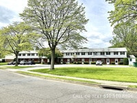 Building Photo - 1752 Hastings Rd