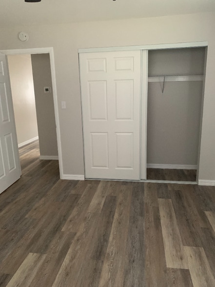 Building Photo - 1937 Collier Ave