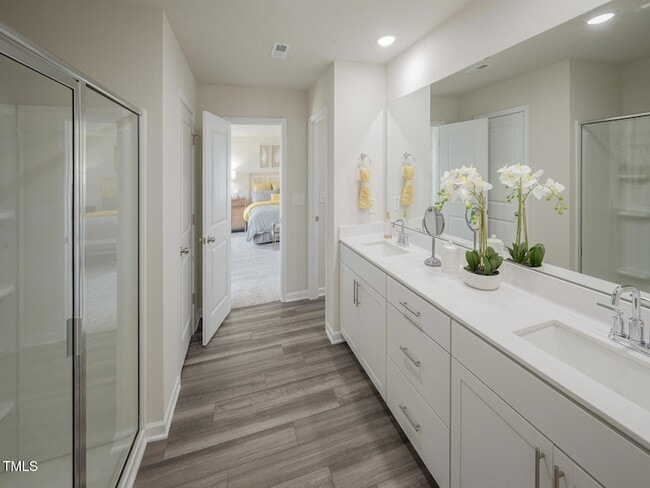Building Photo - 1145 Winding Spg Dr