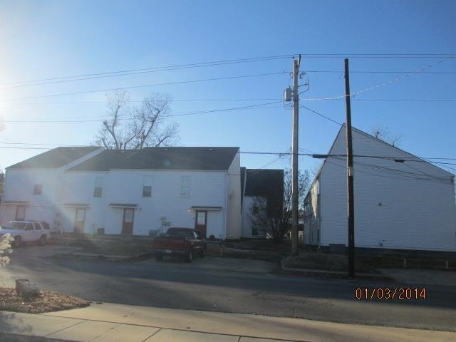 Building Photo - Court Street Townhomes