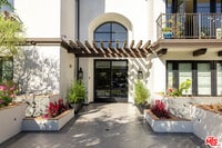 Building Photo - 1333 Orange Grove Ave