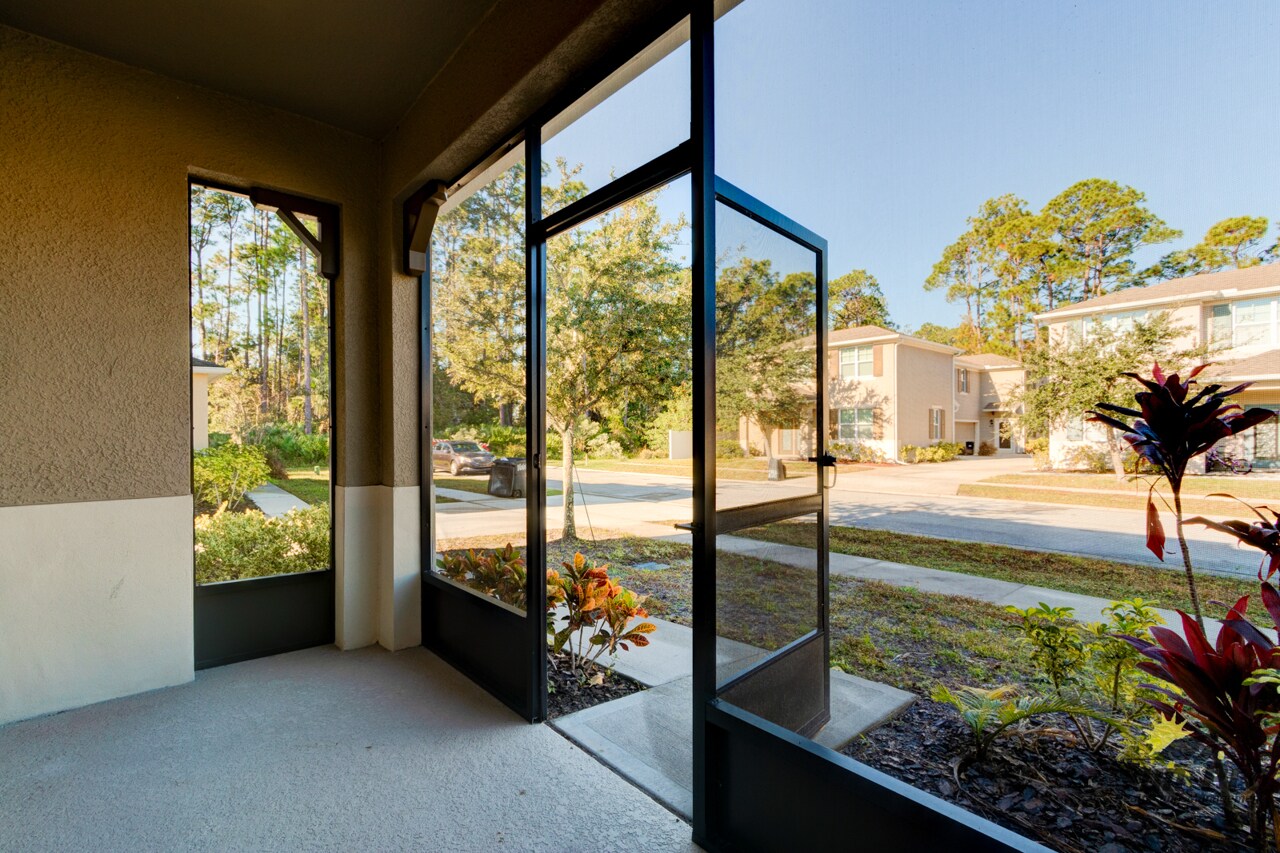 Building Photo - 1660 Pham Dr