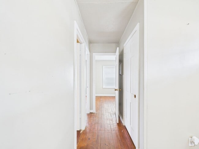 Building Photo - Harper TX Rental