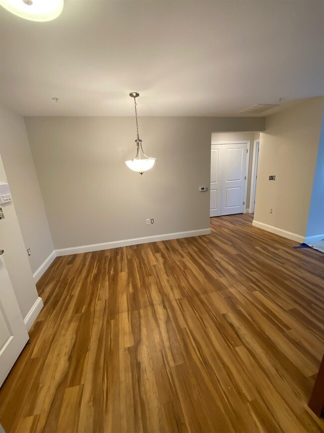 Building Photo - 3 Furnival Rd