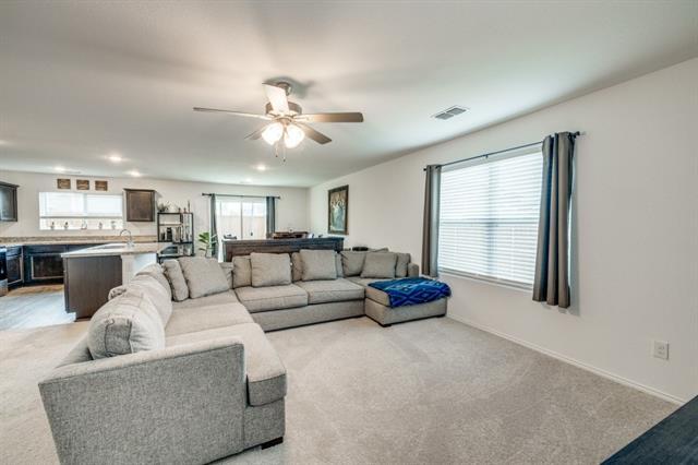 Building Photo - 600 Mayfield Dr