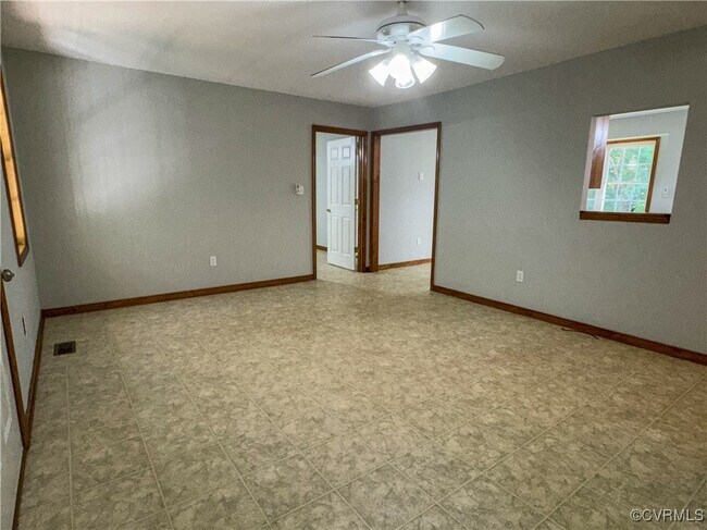 Building Photo - 3361 Juanita Ln