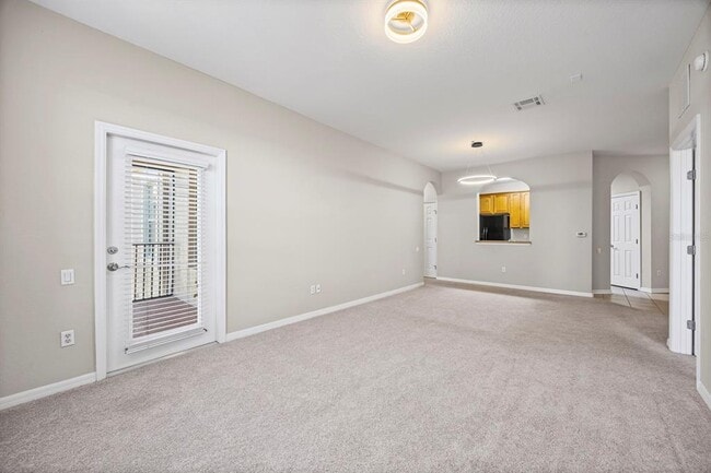 Building Photo - 1355 Venezia Ct