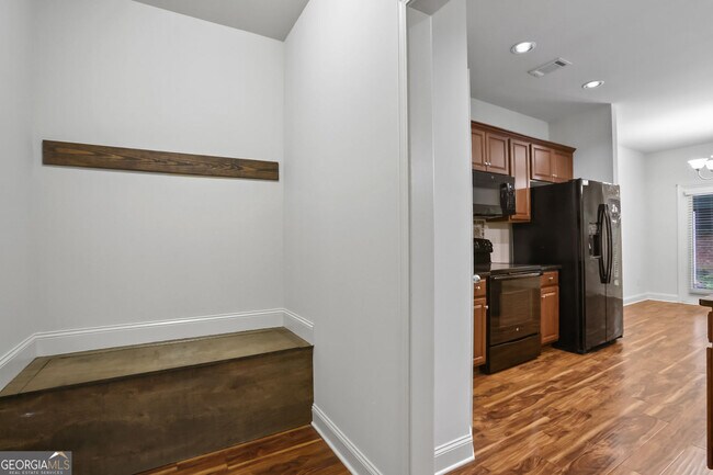 Building Photo - 206 Britt Dr