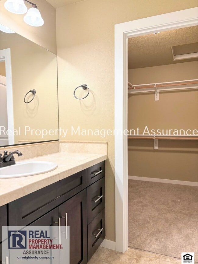 Building Photo - 14500 SW 6th St