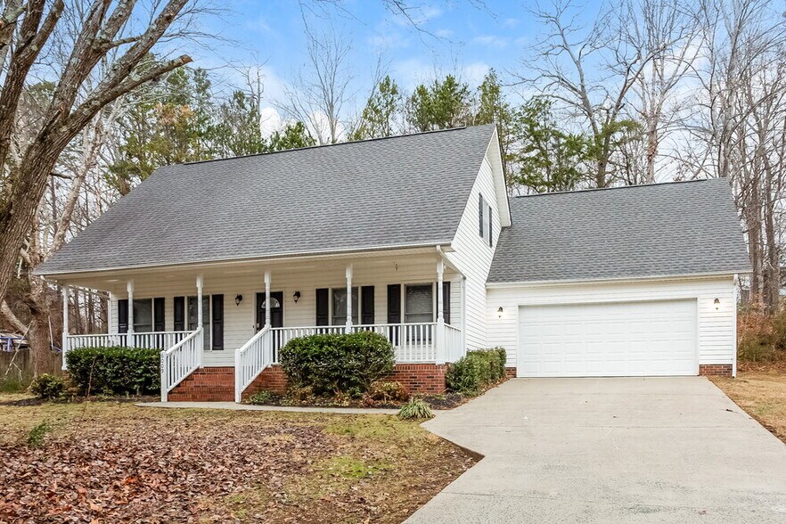 Building Photo - 6009 Burnt Mill Run