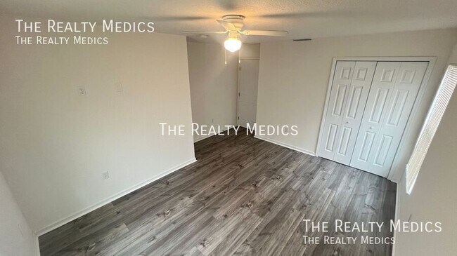 Building Photo - 2498 Cogan Dr