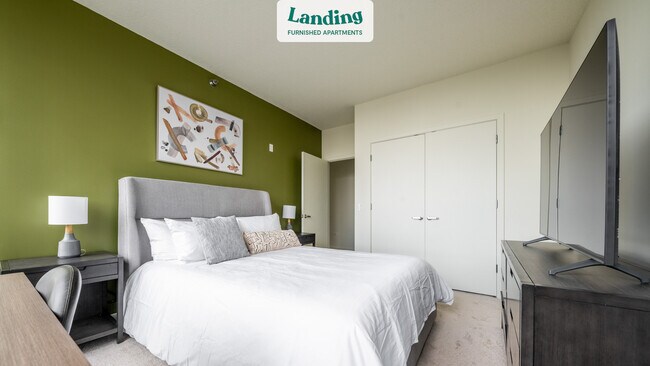 Building Photo - 365 N Halsted St