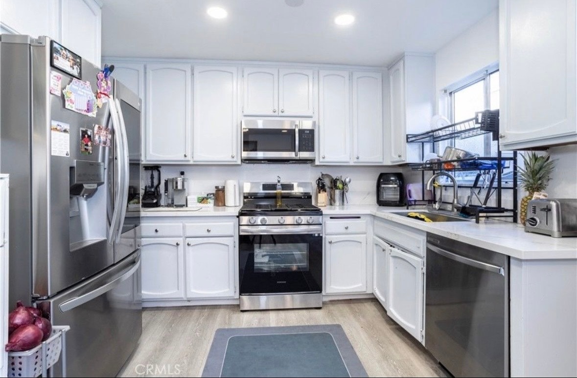 Building Photo - 19221 Sherman Way