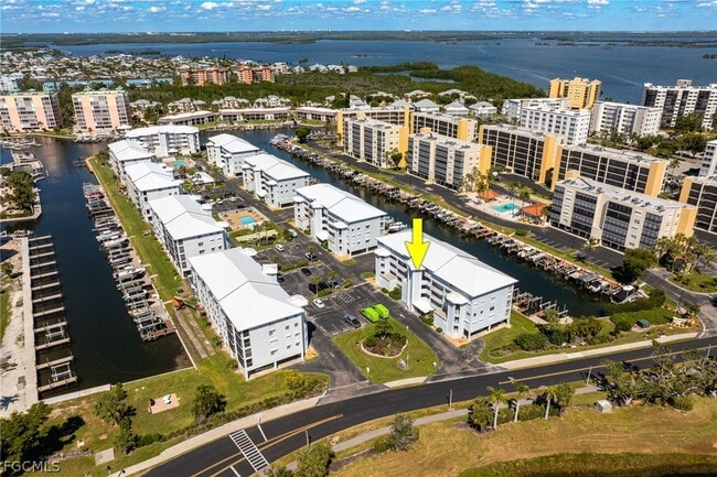 Building Photo - 4511 Bay Beach Ln