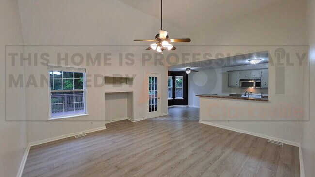 Building Photo - 3790 Madeline Ct