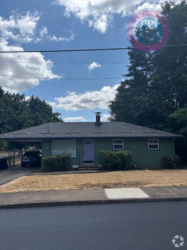 Building Photo - Cozy Cute Home In Quiet  Oregon City  Neig...