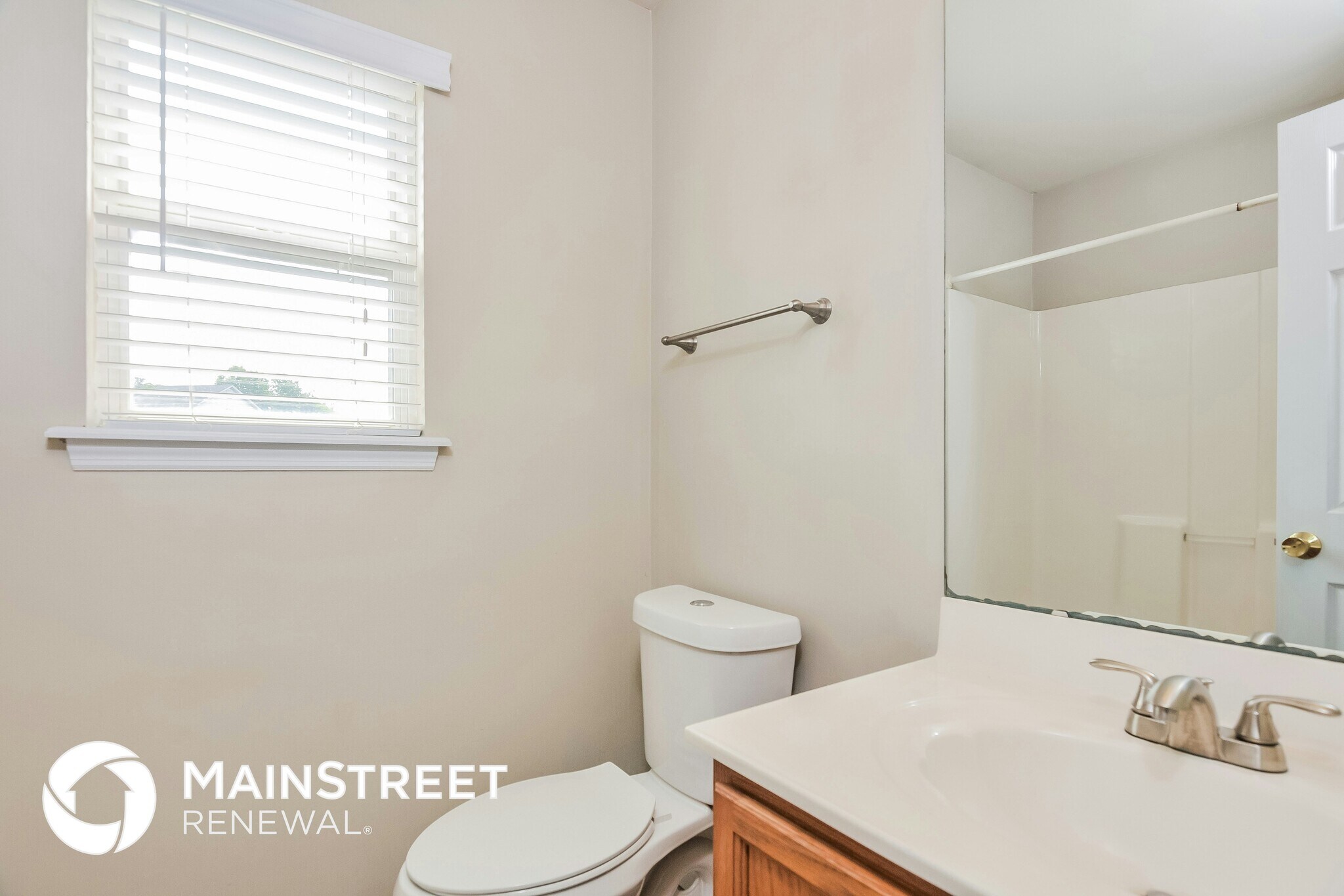 Building Photo - 32 Great Owls Way