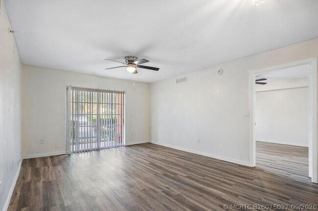 Building Photo - 6768 Heritage Grande
