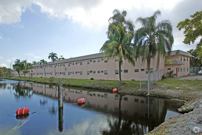 Building Photo - A & R Apartments