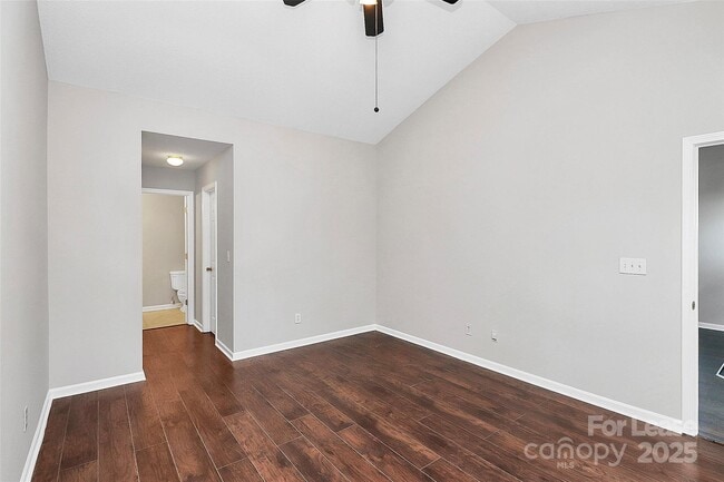 Building Photo - 11350 Yellow Spaniel Ct