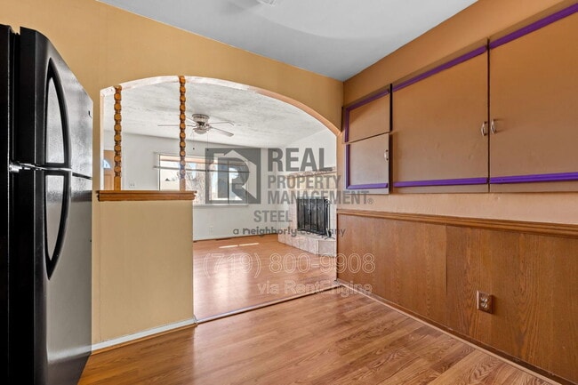 Building Photo - 3211 Fairfield Ln