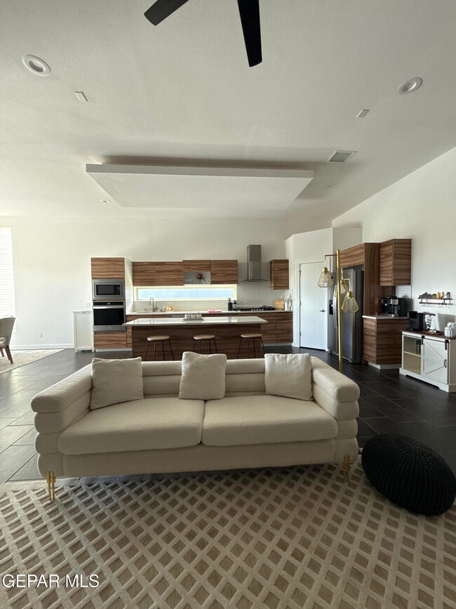 Building Photo - 13010 Terrington Ave