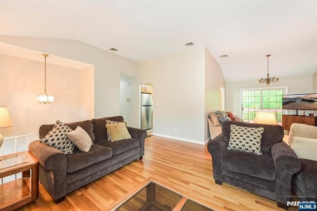 Building Photo - 413 Obrien Ct