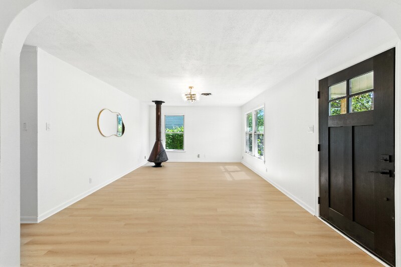 Building Photo - 1302 S 2nd St