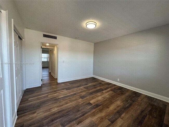 Building Photo - 2300 Madison St