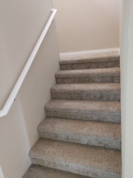 Building Photo - 834 4th Ave N