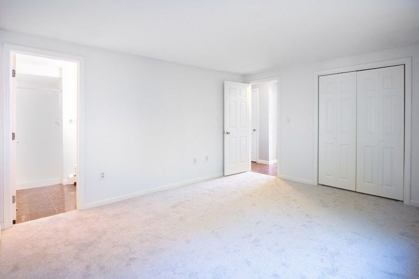 Building Photo - 50 Brookside Dr