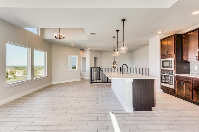 Building Photo - 2916 Hi Mesa