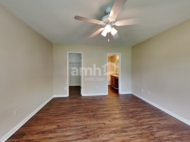 Building Photo - 112 Pope Ln