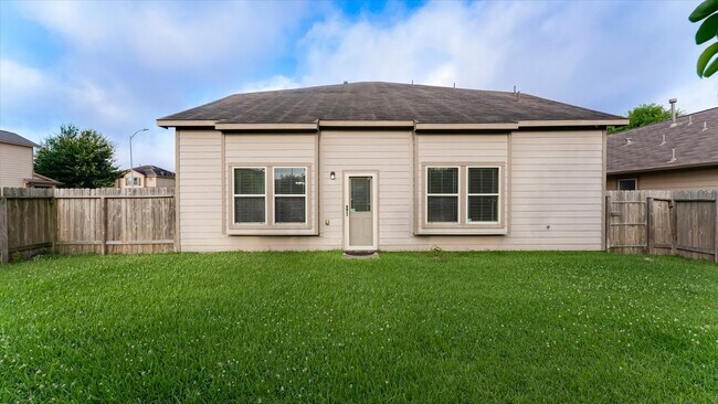 Building Photo - 5506 Casa Calvet Dr