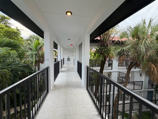 Building Photo - 55 Ocean Ln Dr
