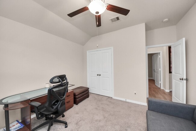 Building Photo - 28634 Monarch Cliffs Dr