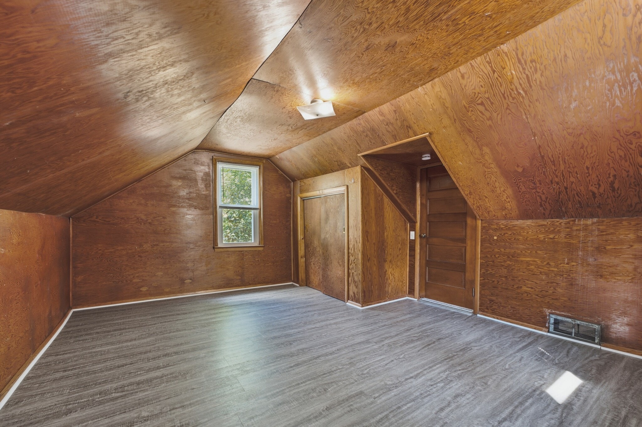 Building Photo - 2877 Pickle Rd
