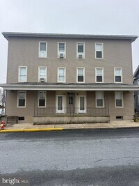Building Photo - 100 S Park St