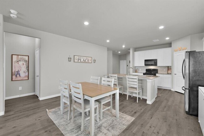 Building Photo - 103 Pronghorn Dr