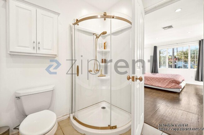 Building Photo - 138 N Hamel Dr