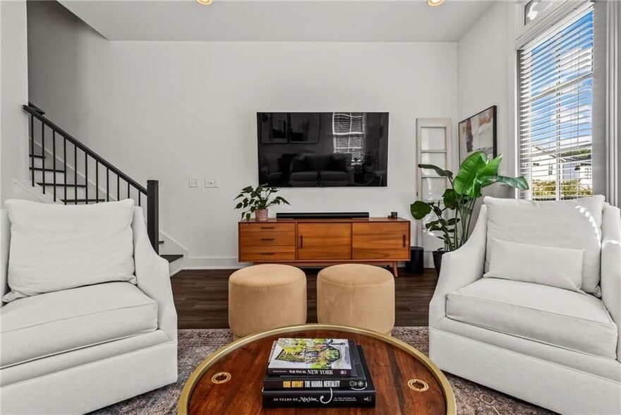 Building Photo - 1221 Oxley Pl NW