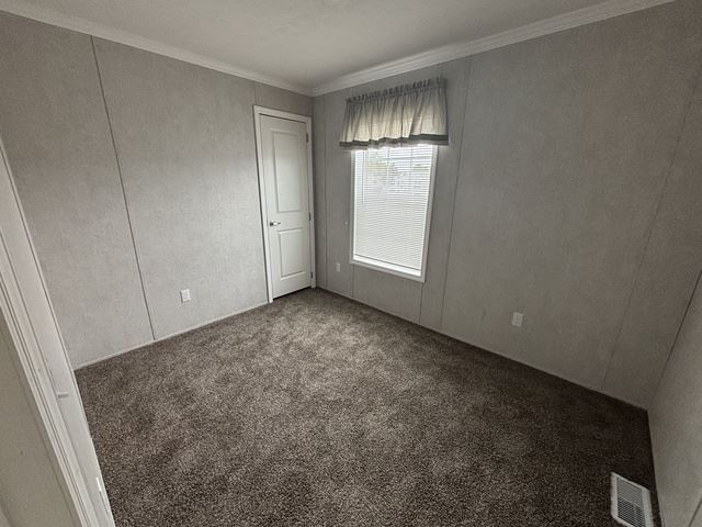 Building Photo - 1232 Maplewood Dr