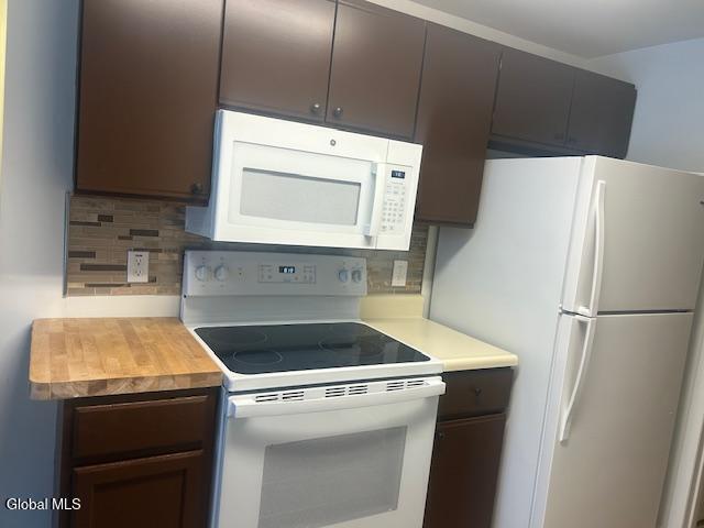 Building Photo - 24 Queen Ann Court