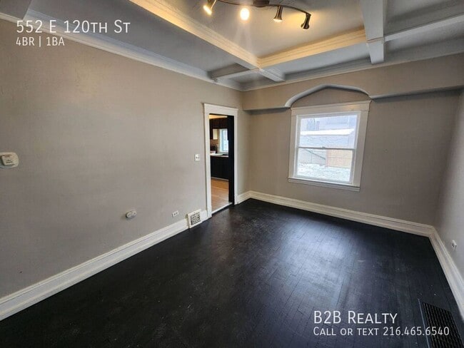 Building Photo - 552 E 120th St