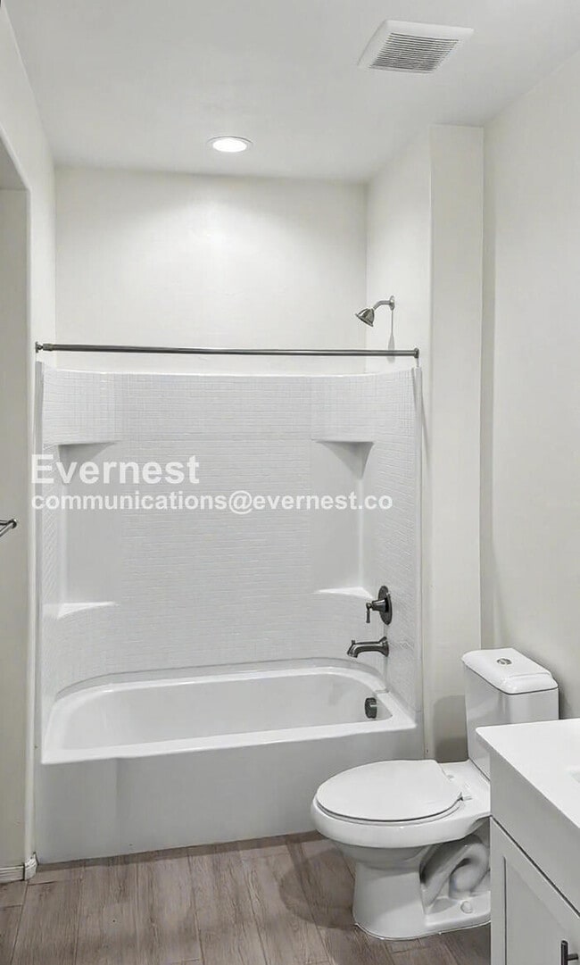 Building Photo - 10667 W Filbert St