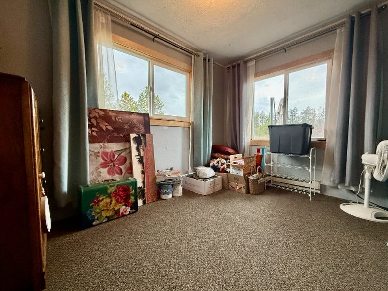 Building Photo - 328 Cougar Trail