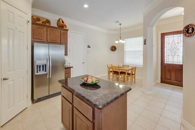Building Photo - 1130 Sopris Dr