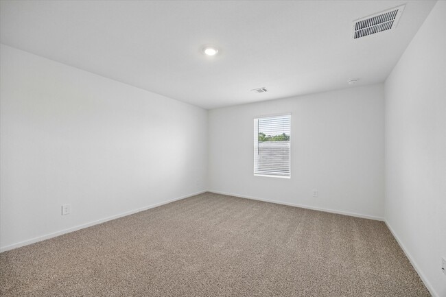 Building Photo - 14333 Tawny St