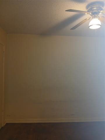 Building Photo - 3015 Avon St