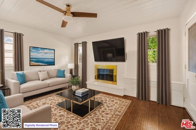 Building Photo - 5754 Fallbrook Ave